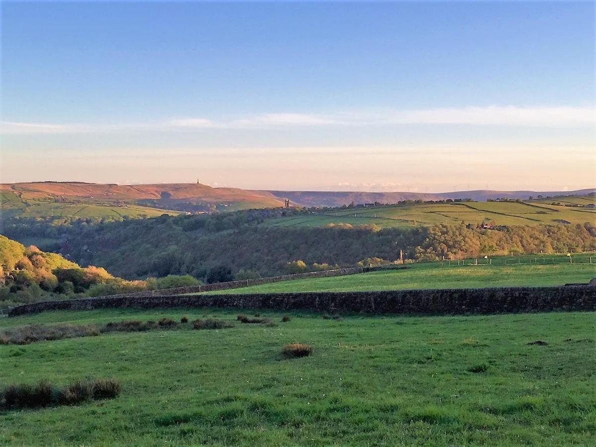 Bijou Cottage In Bronte Country With Wood-Burning Stove & Hot Tub Spa Haworth Buitenkant foto