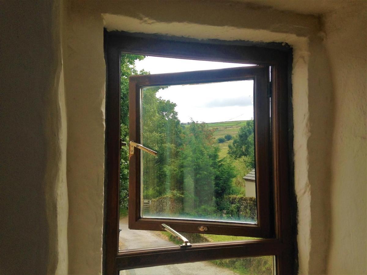 Bijou Cottage In Bronte Country With Wood-Burning Stove & Hot Tub Spa Haworth Buitenkant foto